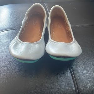Tieks size 7. Light grey. Gently worn